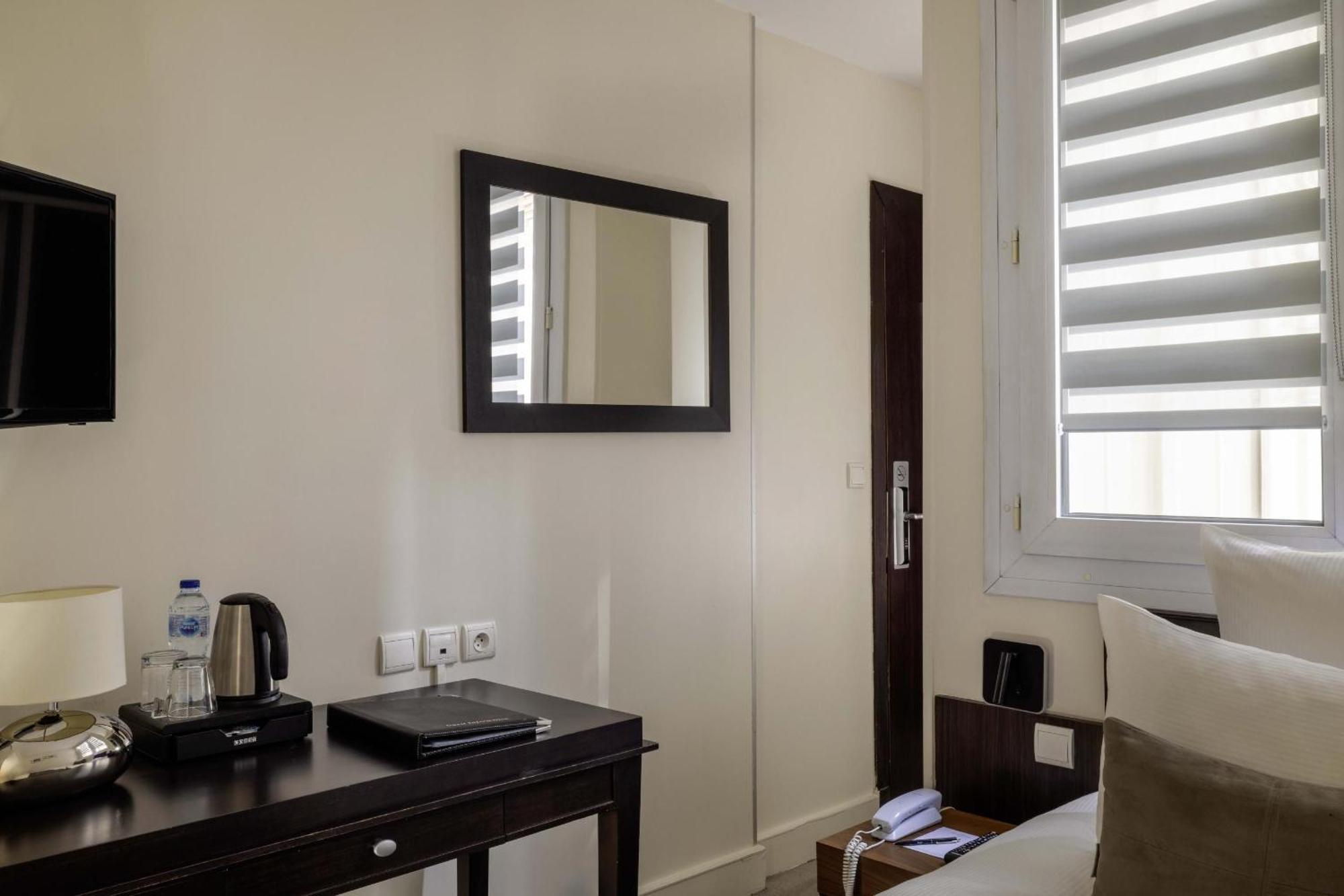 Hotel Elysees Bassano Paris Eksteriør billede